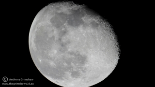 Moon 17-08-2011